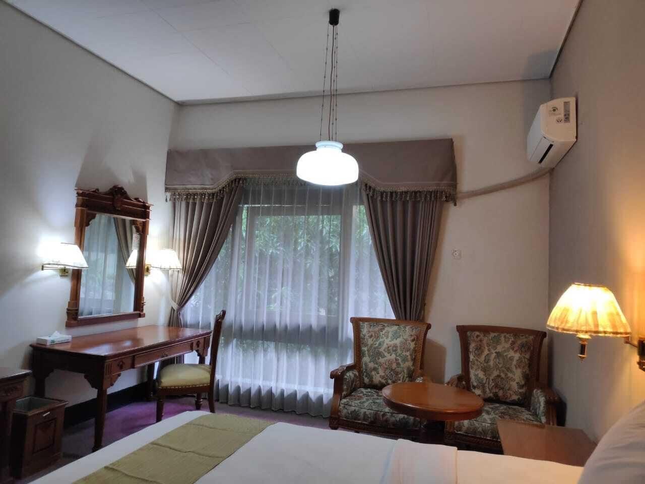 New Grand Park Hotel Surabaya Exterior foto