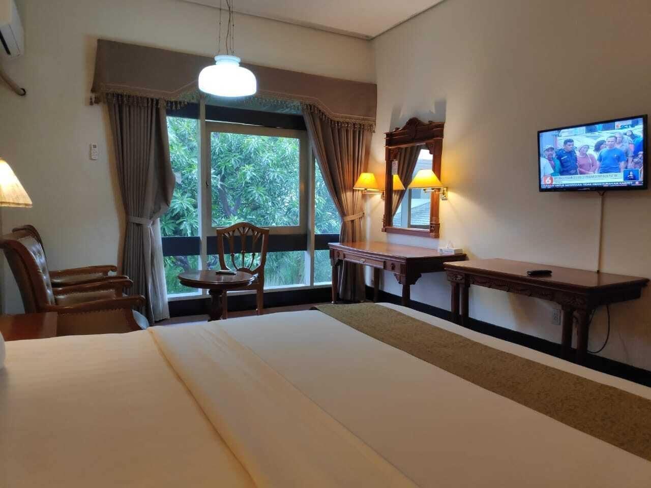 New Grand Park Hotel Surabaya Exterior foto